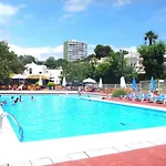 Beautiful Apartment, Swimming Pool And 2 Apartment